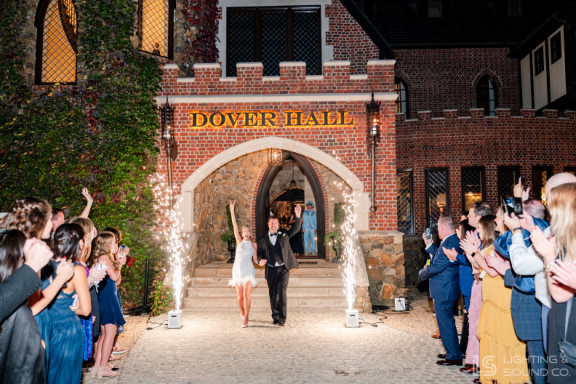 1217 Dover Hall Luxury Wedding - M&amp;J